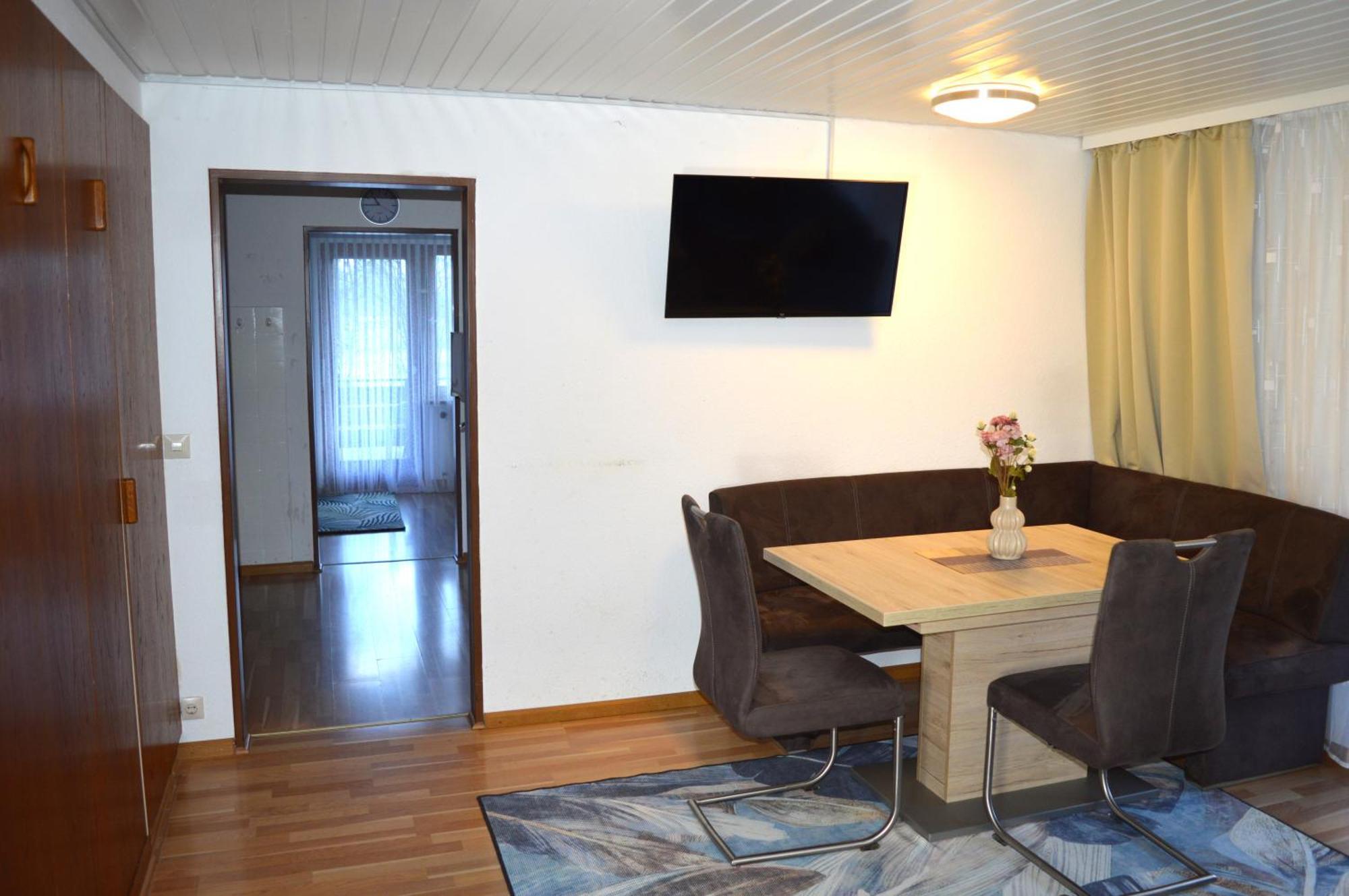 סאן בלאסיין Naturidyll Am Fluss - Ferienhaus Albmatte - Grosser Garten Zum Grillen Und Entspannen-Direkt Neben Dem Radon Revitalbad Mit Sauna Und Thermalbecken מראה חיצוני תמונה